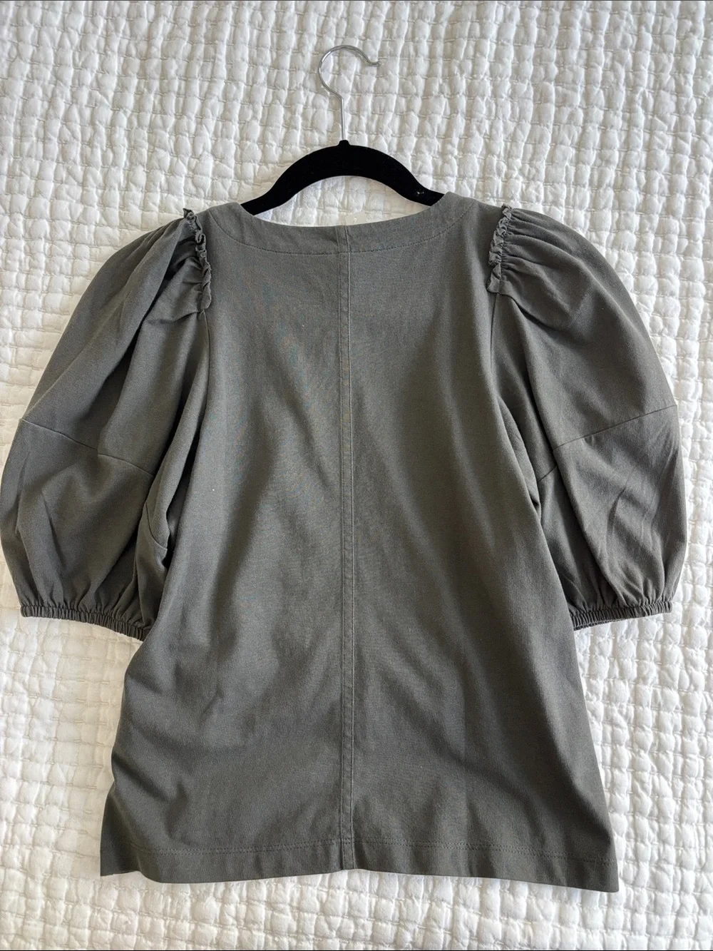 Madewell Charcoal Puff-Sleeve Knit Top
